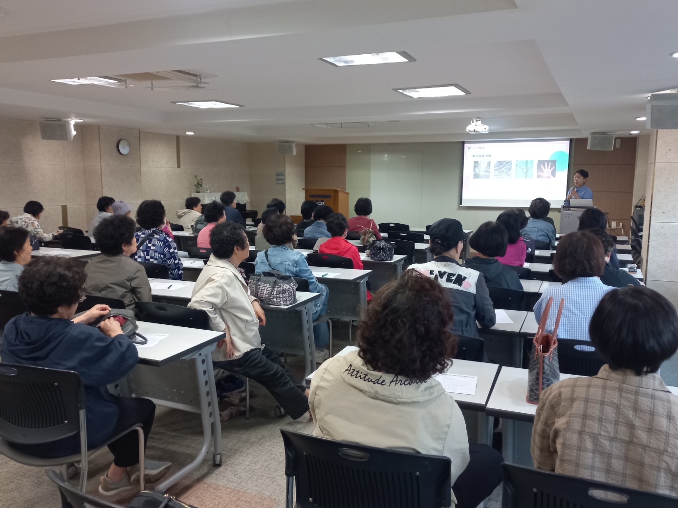 '소셜미디어 광고를 통한 해외직구'특강